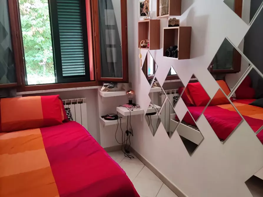 Immagine 16 di Appartamento in vendita  a Carrara