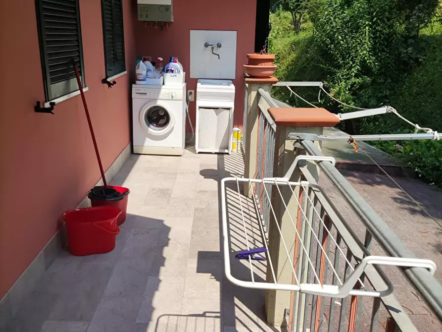 Immagine 7 di Appartamento in vendita  a Carrara