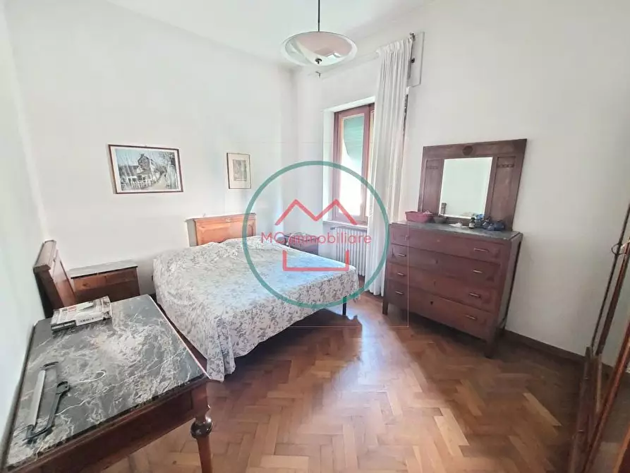 Immagine 14 di Villa in vendita  a Montecatini Terme