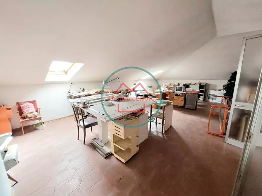 Immagine 31 di Villa in vendita  a Montecatini Terme