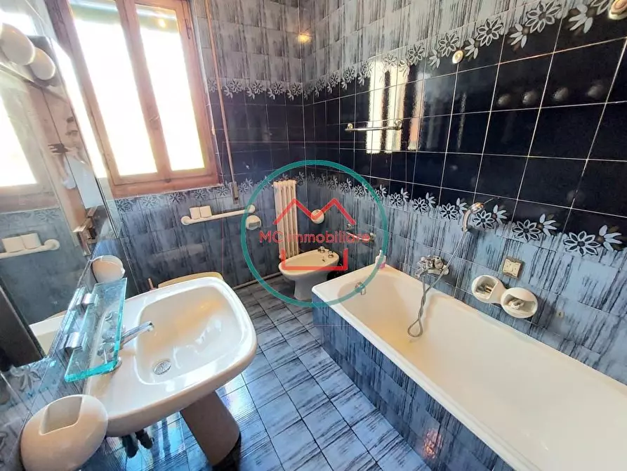 Immagine 30 di Villa in vendita  a Montecatini Terme