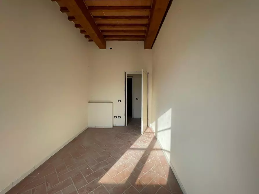 Immagine 16 di Appartamento in vendita  a Vinci