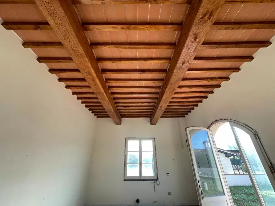 Immagine 10 di Appartamento in vendita  a Vinci