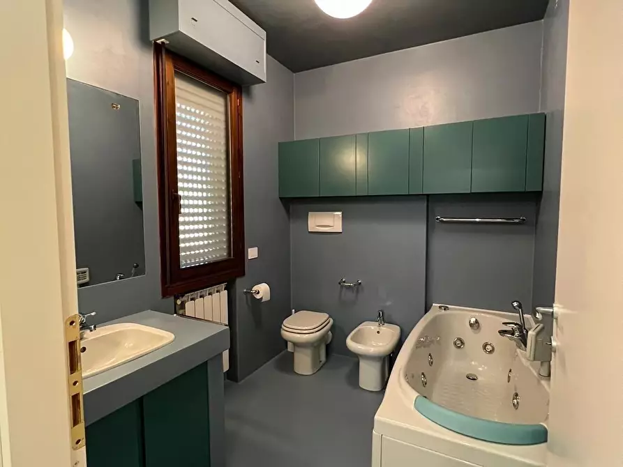 Immagine 12 di Appartamento in affitto  a Empoli