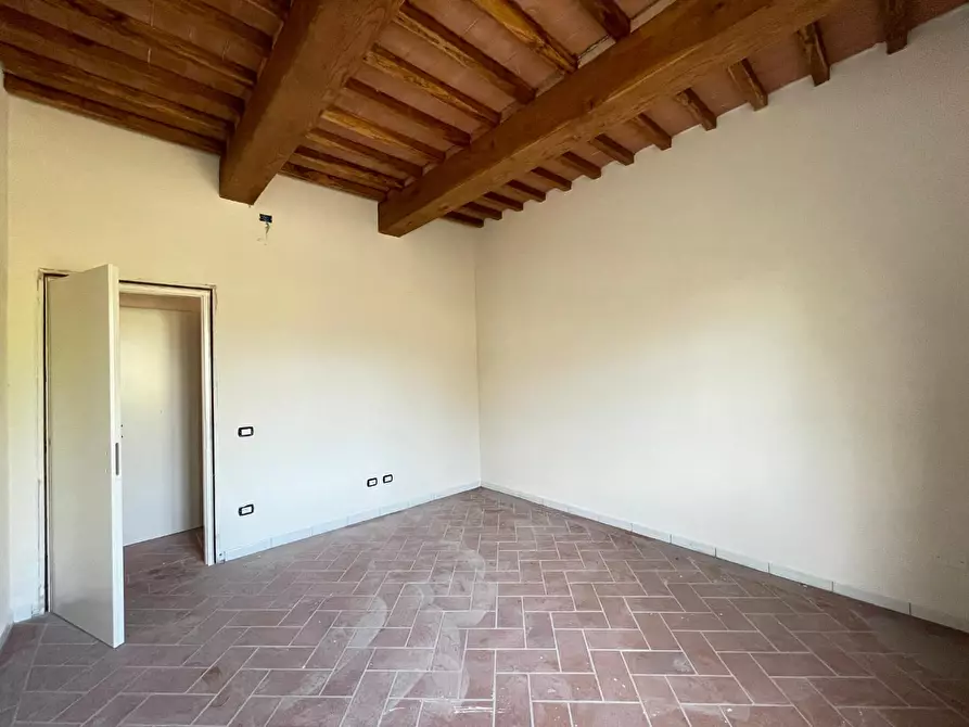 Immagine 19 di Appartamento in vendita  a Vinci