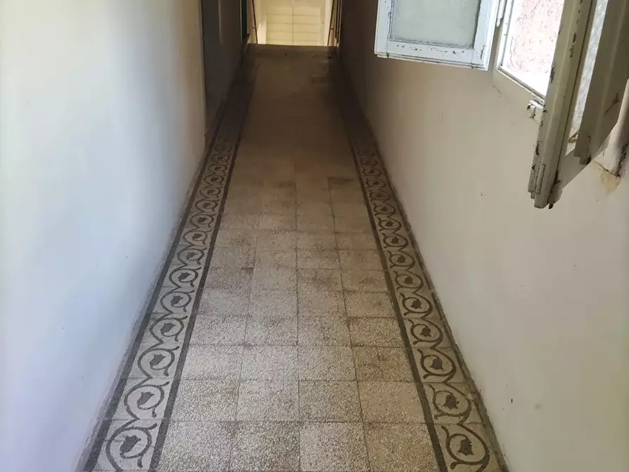 Immagine 29 di Villa in vendita  a Carrara