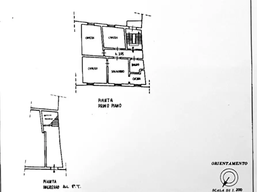 Immagine 1 di Appartamento in vendita  a Carrara