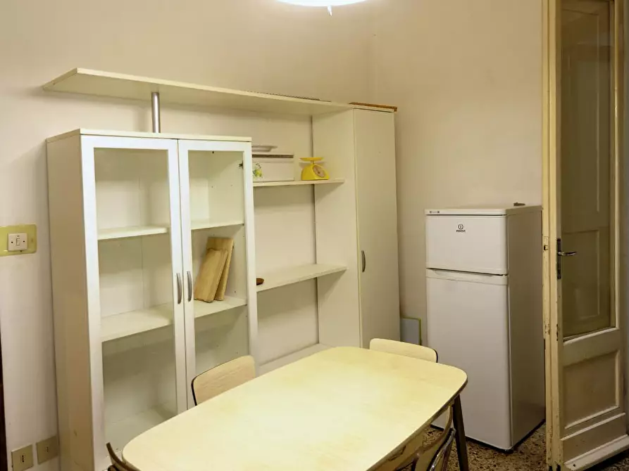 Immagine 2 di Appartamento in vendita  a Pisa