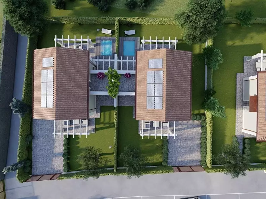 Immagine 9 di Terreno residenziale in vendita  a Ortonovo