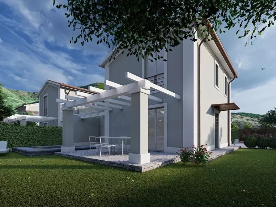 Immagine 13 di Terreno residenziale in vendita  a Ortonovo