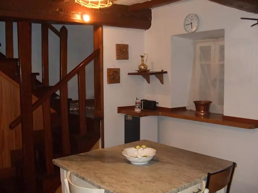 Immagine 13 di Terratetto in vendita  a Massa