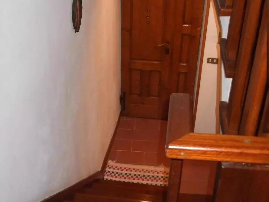 Immagine 11 di Terratetto in vendita  a Massa