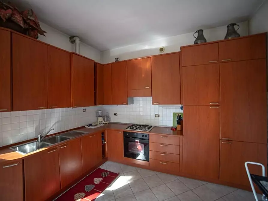 Immagine 14 di Casa bifamiliare in vendita  a Massa