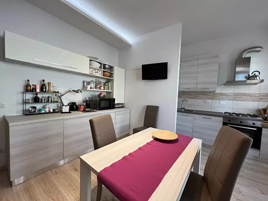 Immagine 4 di Appartamento in affitto  a Empoli