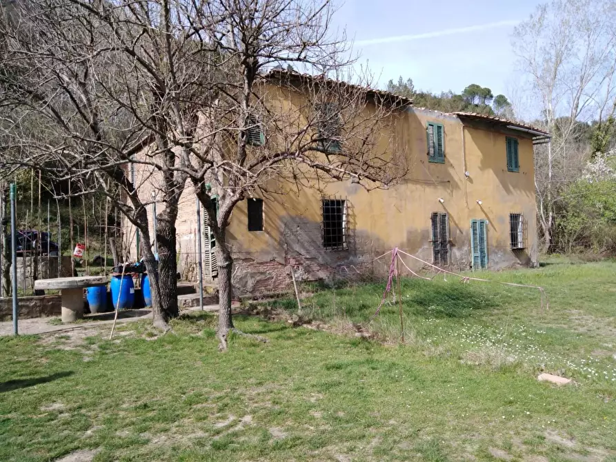 Immagine 1 di Casa indipendente in vendita  a Montopoli In Val D'arno