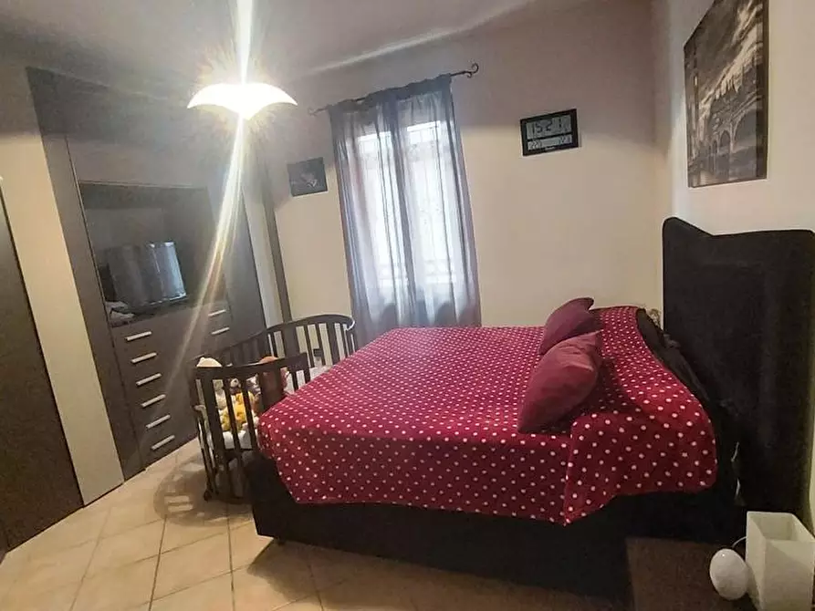 Immagine 11 di Appartamento in vendita  a Massa