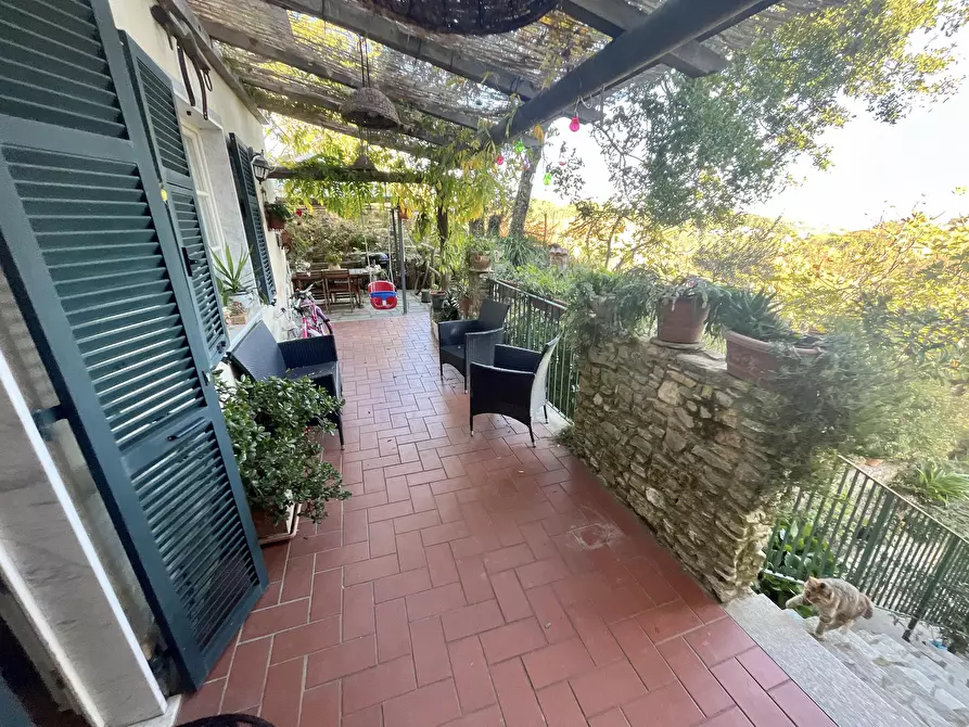 Immagine 6 di Casa semindipendente in vendita  a Riccò Del Golfo Di Spezia