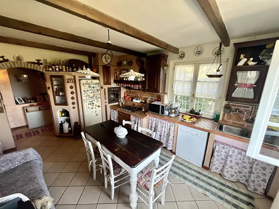 Immagine 17 di Casa semindipendente in vendita  a Riccò Del Golfo Di Spezia