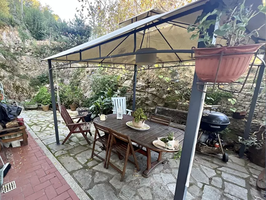 Immagine 5 di Casa semindipendente in vendita  a Riccò Del Golfo Di Spezia