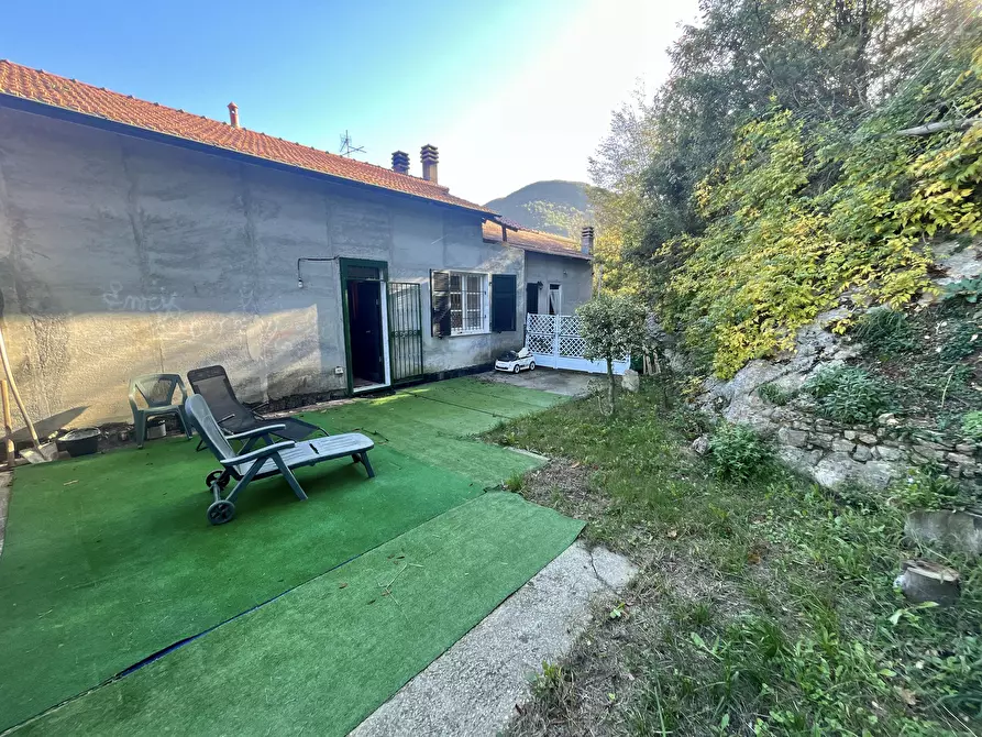 Immagine 37 di Casa semindipendente in vendita  a Riccò Del Golfo Di Spezia