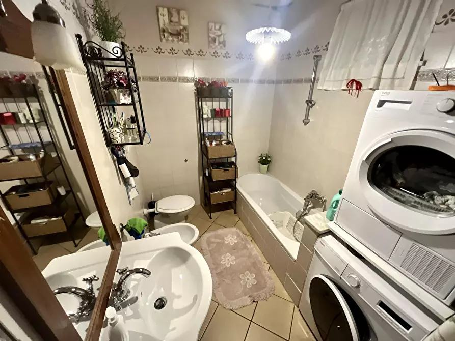 Immagine 32 di Casa semindipendente in vendita  a Riccò Del Golfo Di Spezia