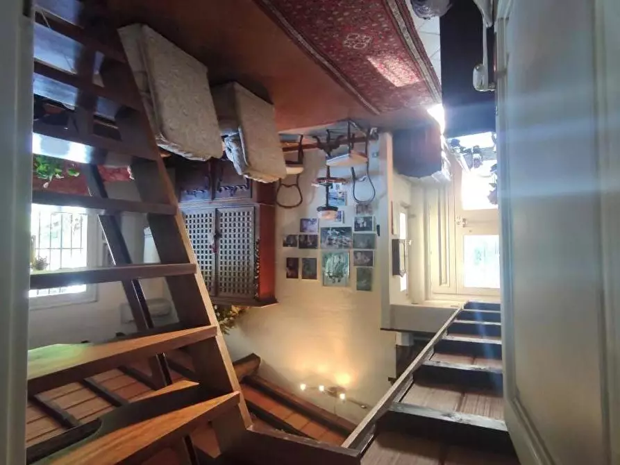 Immagine 9 di Villa in vendita  a Castiglione Della Pescaia