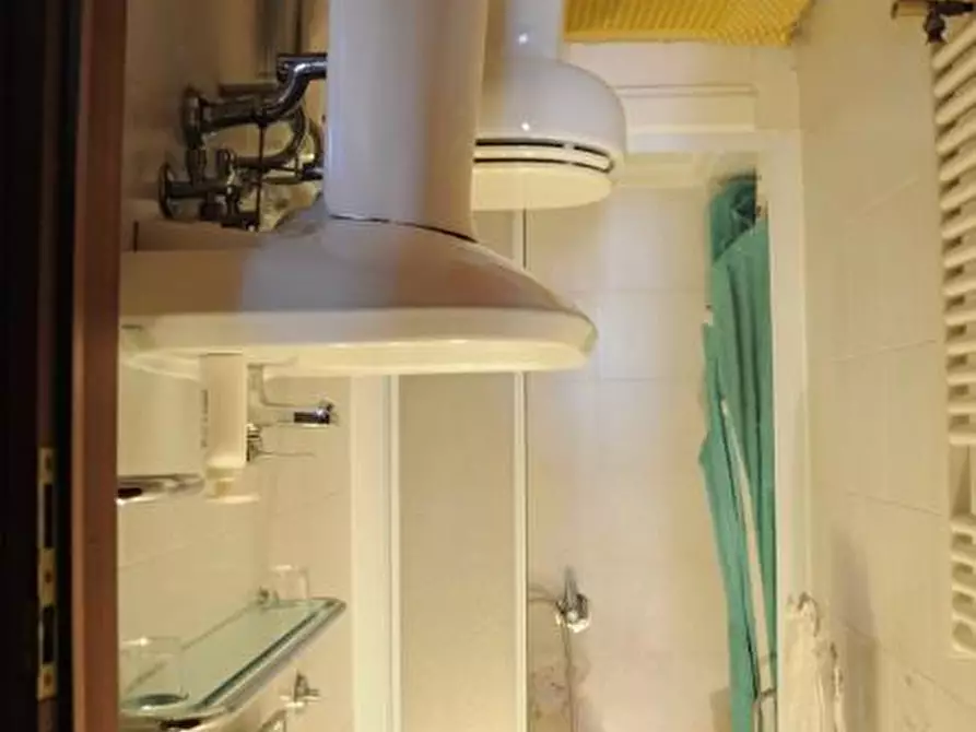 Immagine 9 di Appartamento in vendita  a Colle Di Val D'elsa