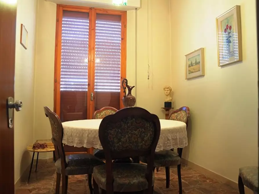 Immagine 7 di Appartamento in vendita  a Colle Di Val D'elsa