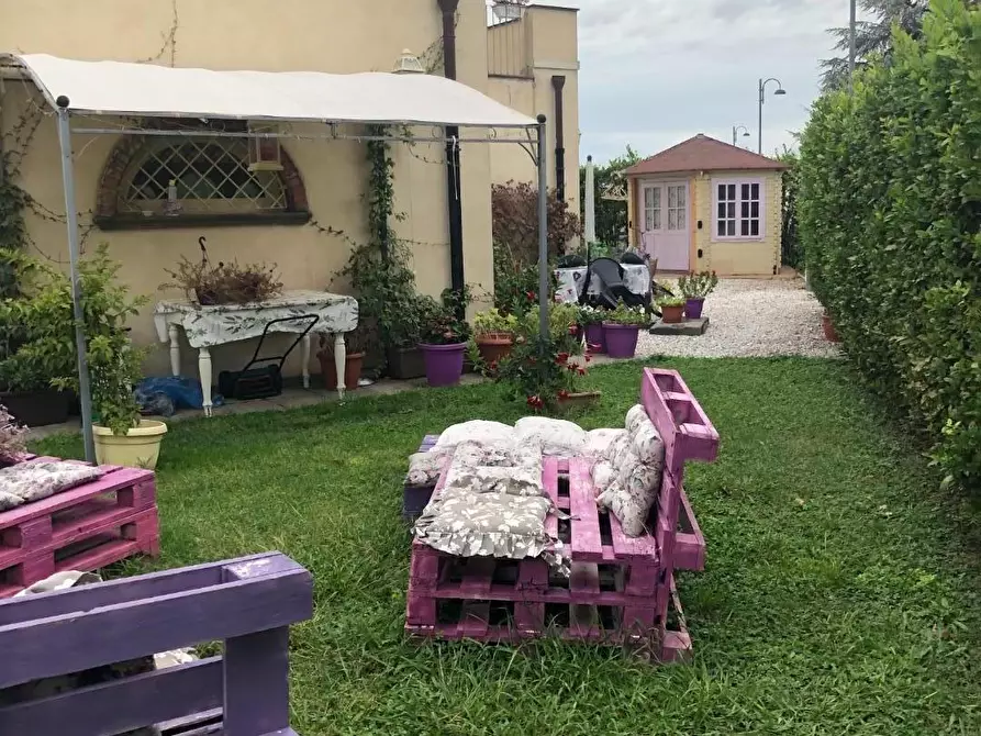 Immagine 41 di Villa in vendita  a San Giuliano Terme