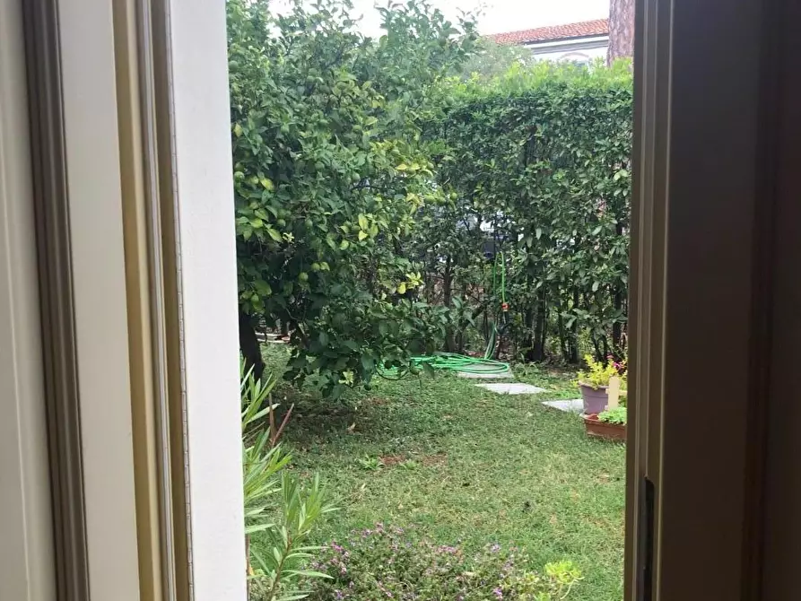 Immagine 34 di Villa in vendita  a San Giuliano Terme