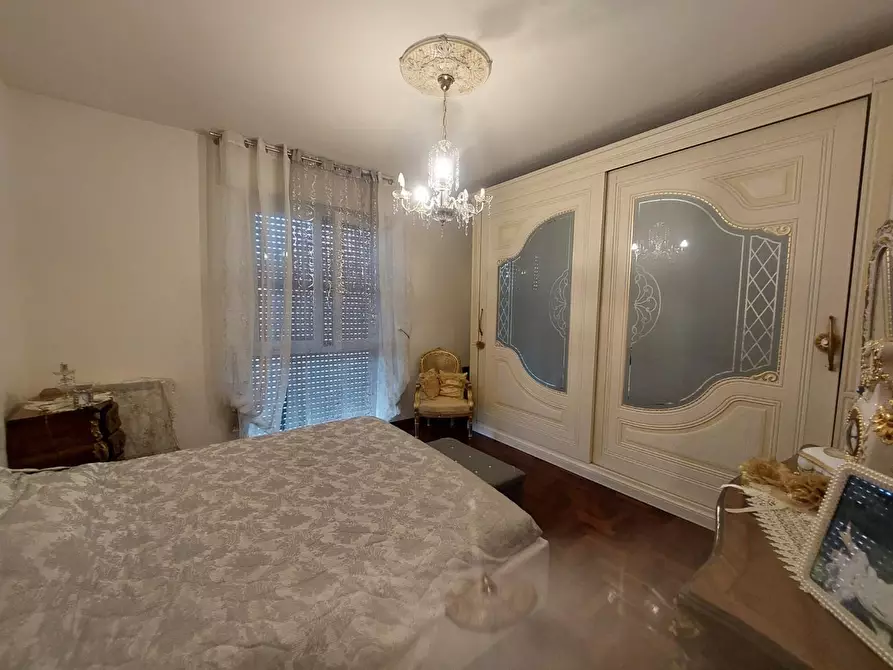 Immagine 13 di Appartamento in vendita  a Santa Croce Sull'arno