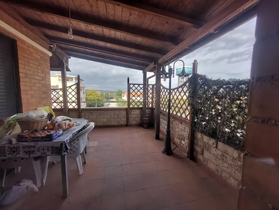 Immagine 18 di Appartamento in vendita  a Santa Croce Sull'arno