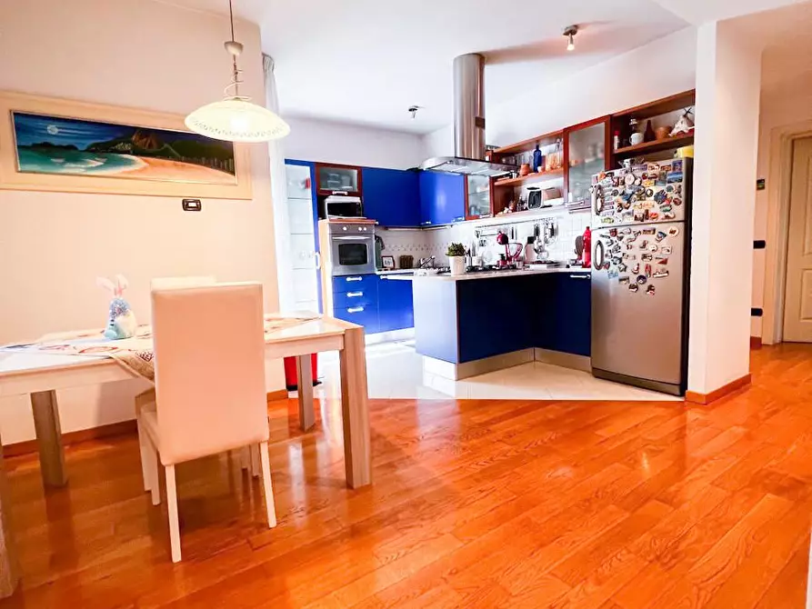 Immagine 38 di Villa in vendita  a Pisa