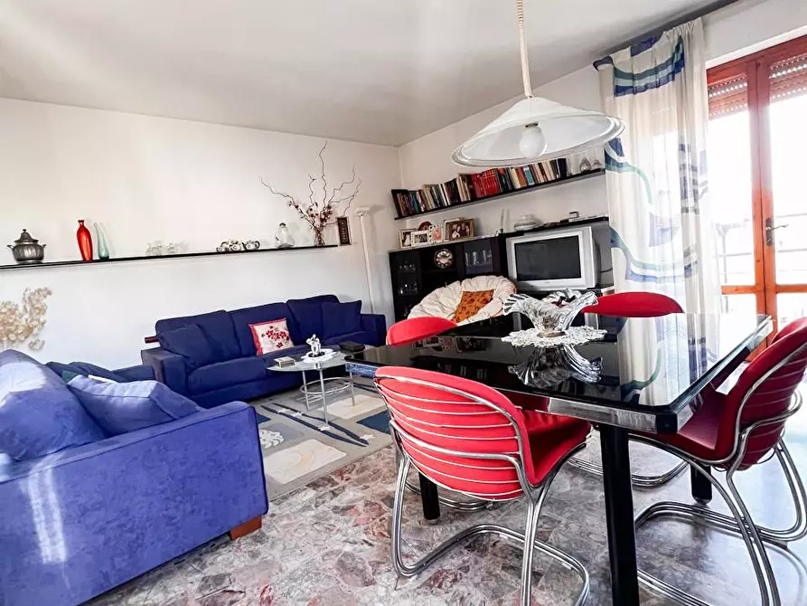 Immagine 9 di Villa in vendita  a Pisa