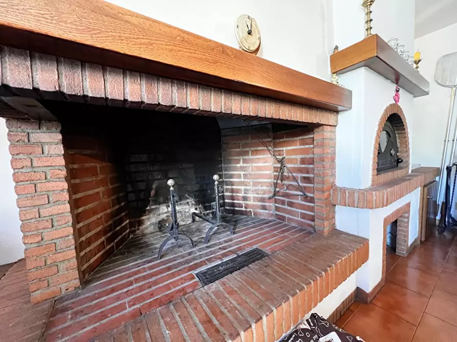 Immagine 22 di Villa in vendita  a Pisa