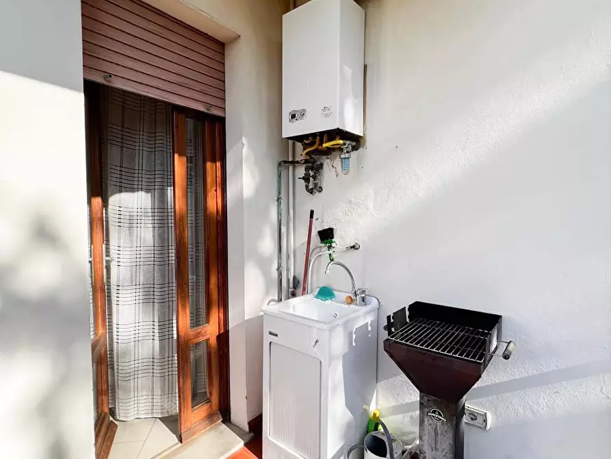 Immagine 42 di Villa in vendita  a Pisa