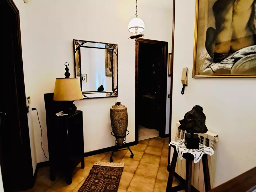 Immagine 22 di Casa indipendente in vendita  a Viareggio