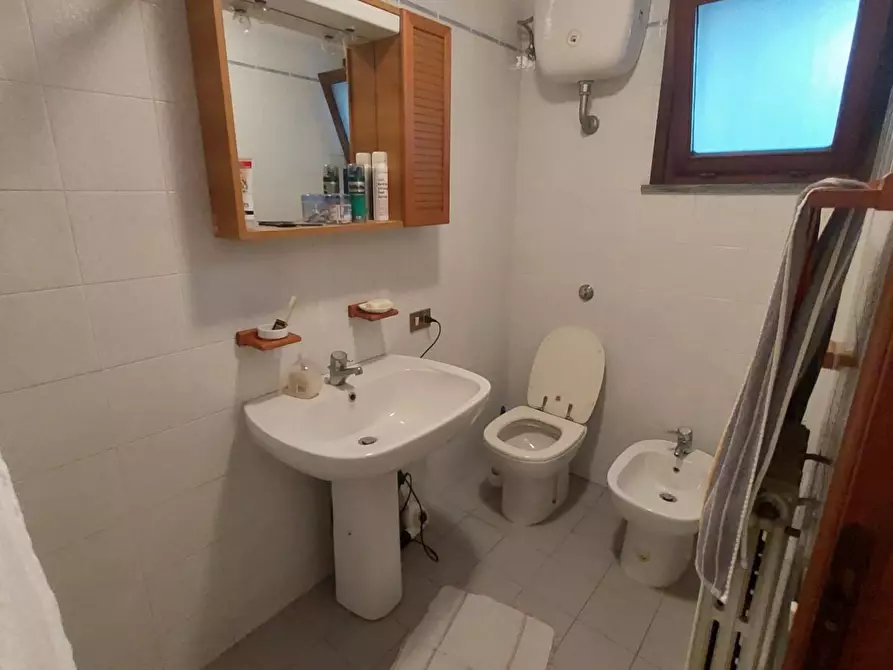 Immagine 43 di Villetta a schiera in vendita  a Buti