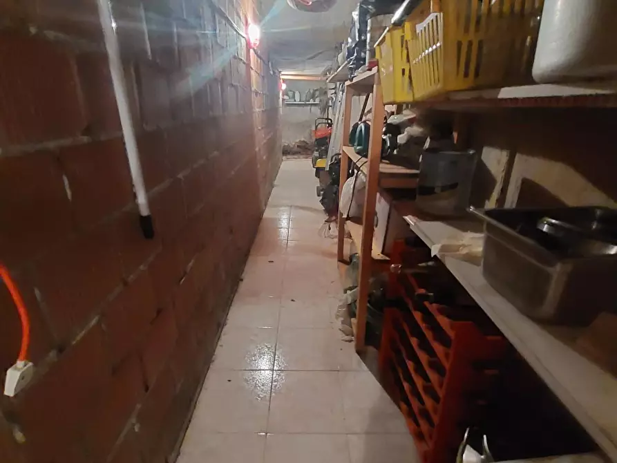 Immagine 47 di Villetta a schiera in vendita  a Buti