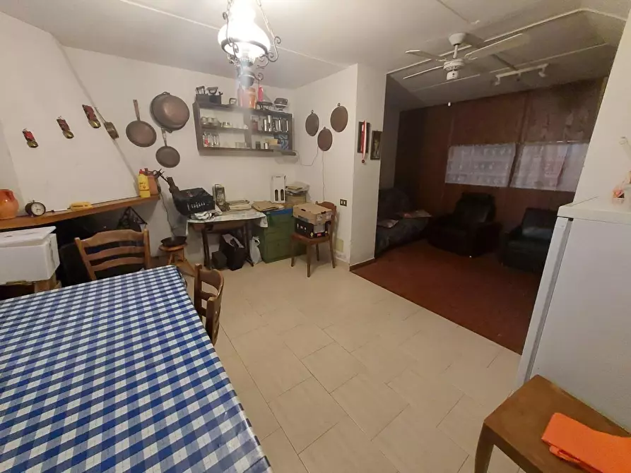 Immagine 39 di Villetta a schiera in vendita  a Buti