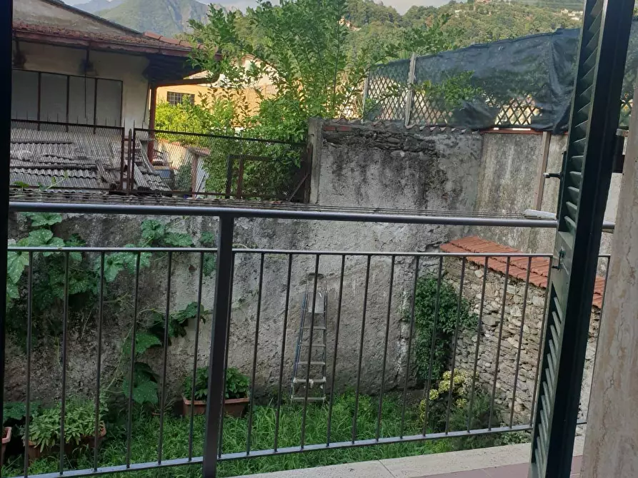 Immagine 12 di Appartamento in vendita  a Massa