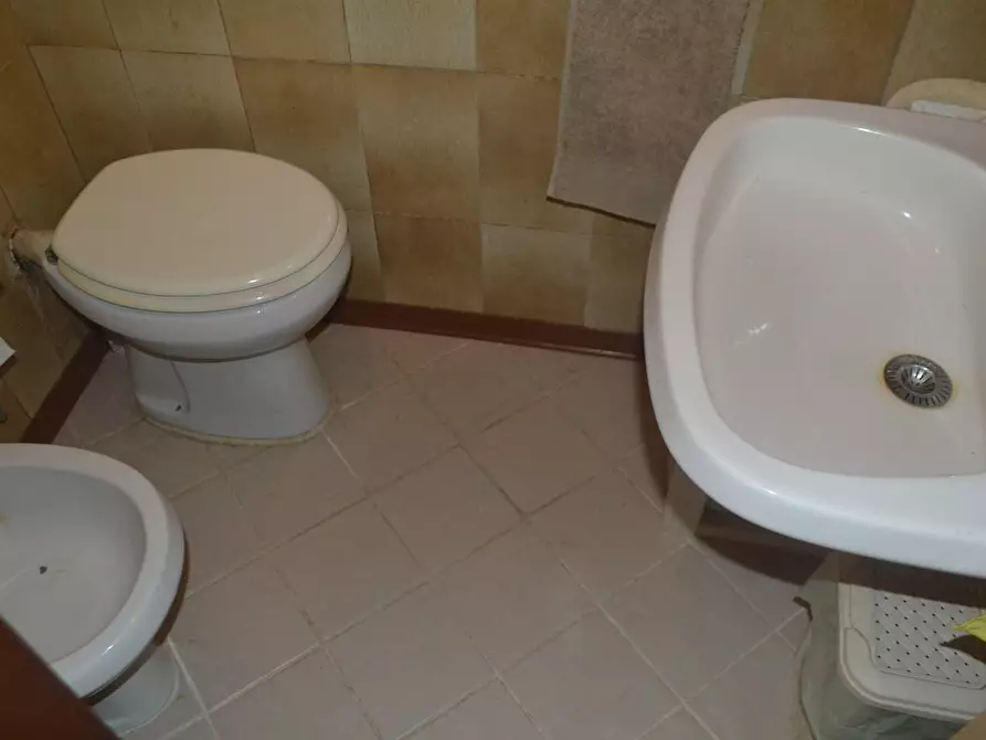 Immagine 8 di Appartamento in vendita  a Poggibonsi