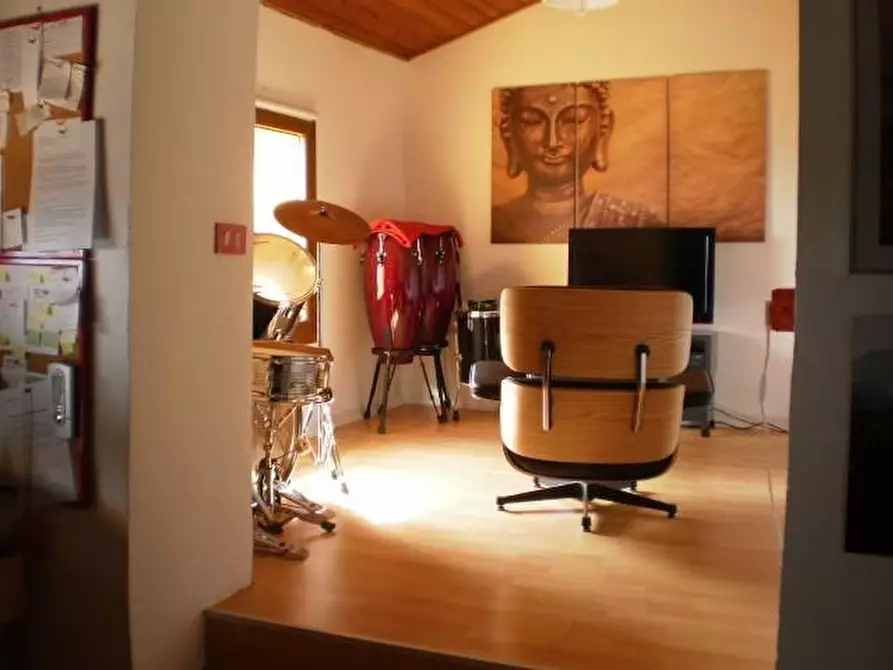 Immagine 6 di Villa in vendita  a Chianni