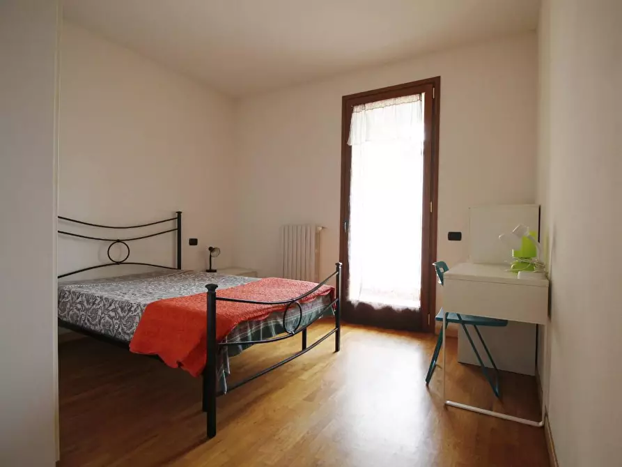 Immagine 10 di Appartamento in vendita  a Vinci