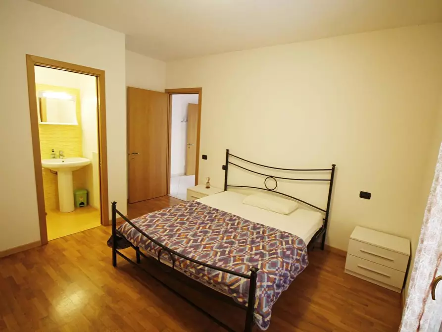 Immagine 13 di Appartamento in vendita  a Vinci