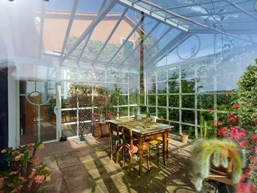 Immagine 23 di Casa colonica in vendita  a Capannori