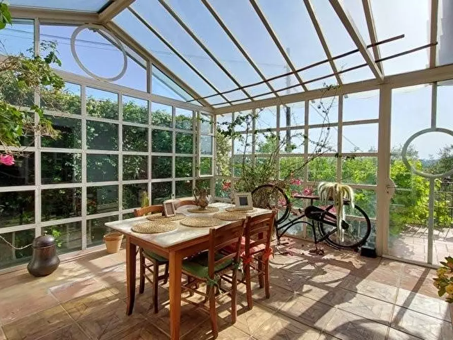 Immagine 24 di Casa colonica in vendita  a Capannori