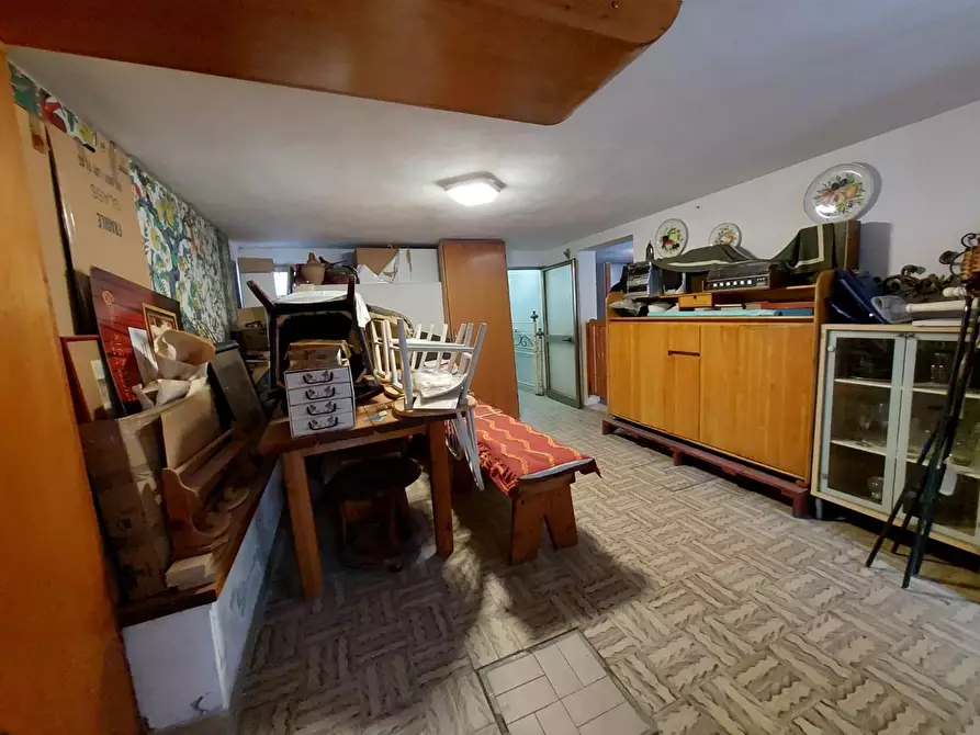 Immagine 47 di Villa in vendita  a Pontedera