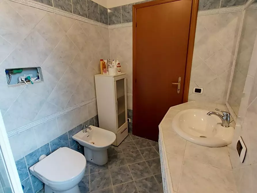 Immagine 18 di Villa in vendita  a Pontedera