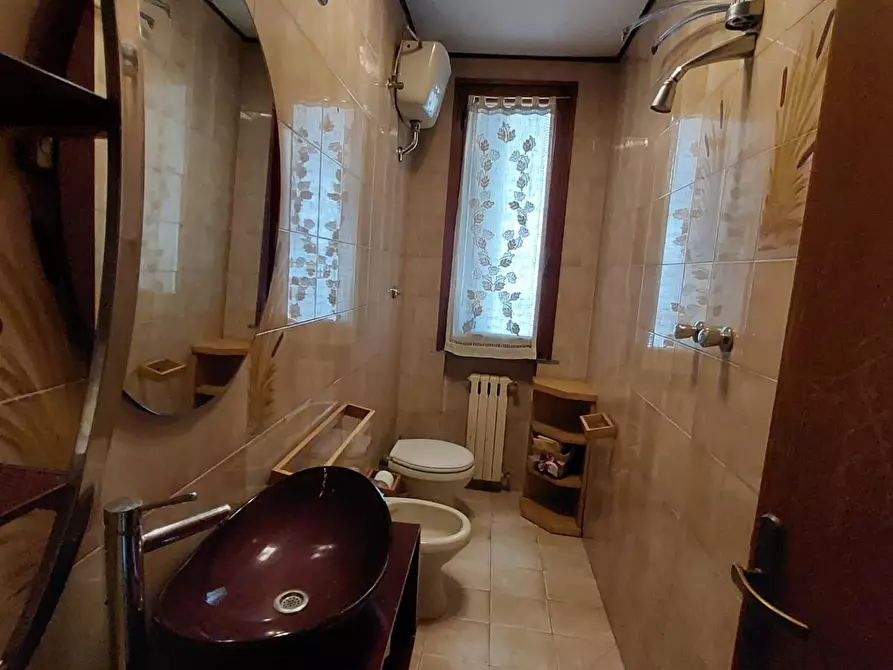 Immagine 24 di Villa in vendita  a Pontedera